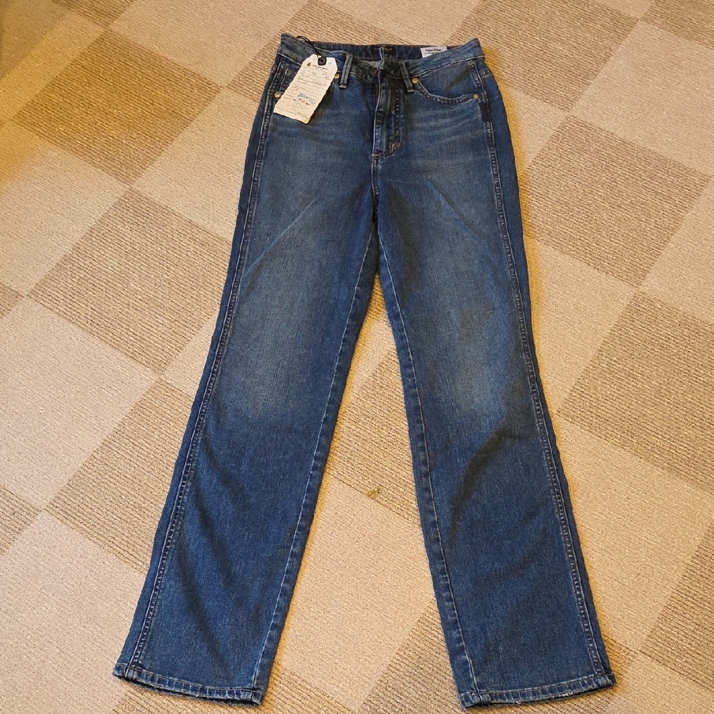 Silver Jeans Women's Straight Leg Blue Jeans